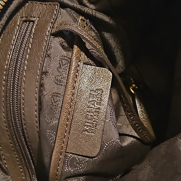 Michael Kors Faux Snakeskin Handbag - Picture 4 of 5